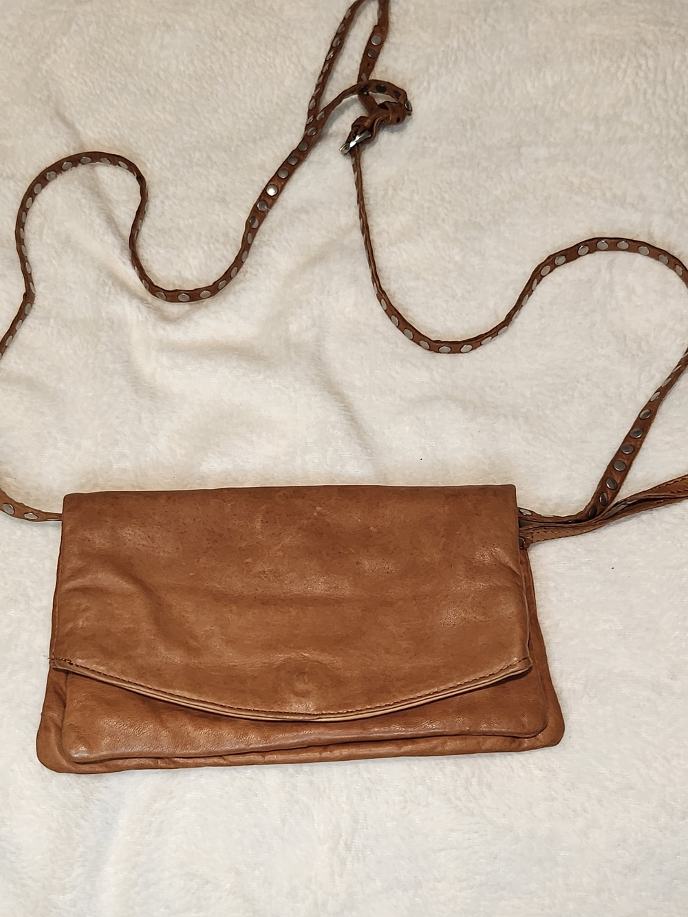 Fairmount Tan Genuine Leather Crossbody Clutch Purse Multi Pocket Bag
